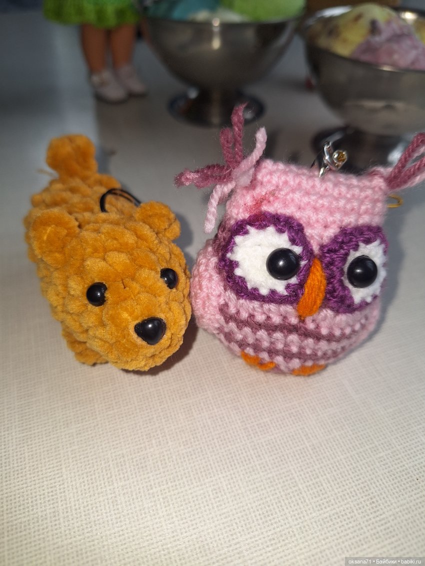 Белочка Перри и куколки ГДР