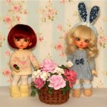 Мира и Виннушка. С наступающим 8 марта нас