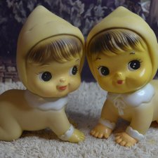 Резиновые малышки близнецы  из 60-х