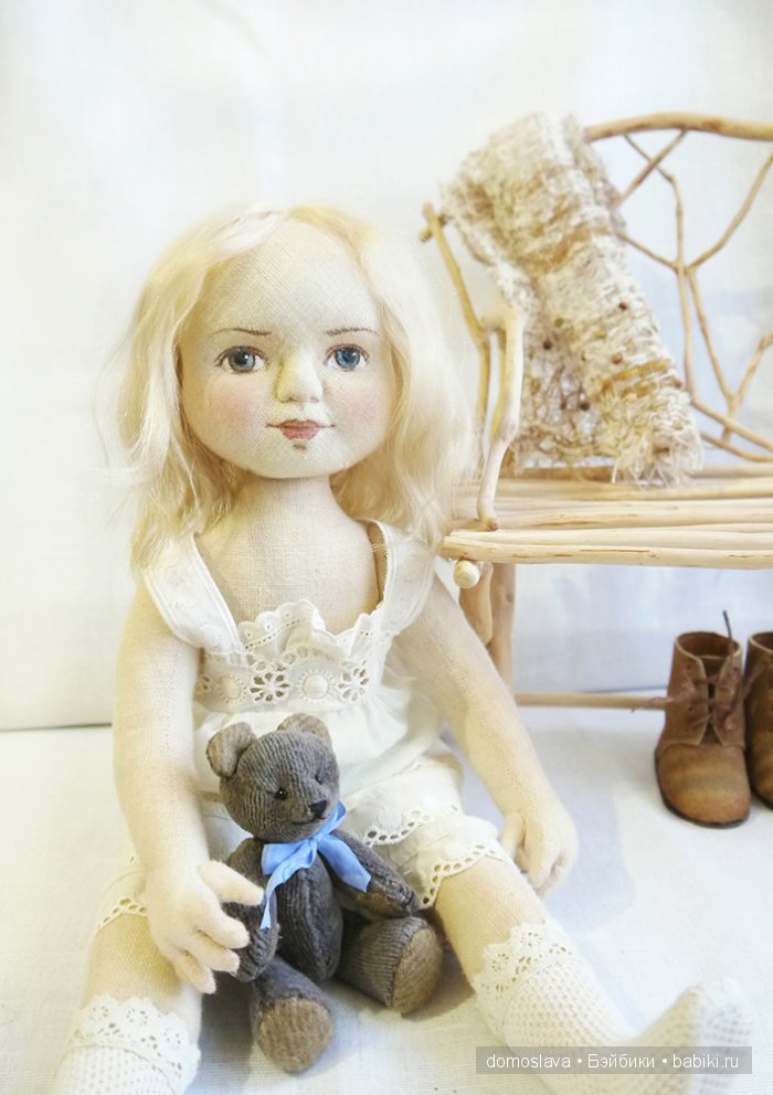 Даша - новая текстильная кукла Ирины Поцелуйко (фото 8)