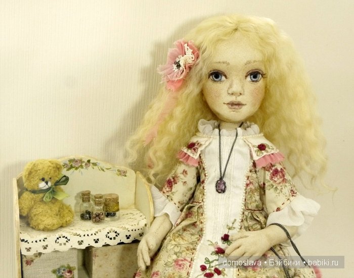 София. Текстильная кукла Ирины Поцелуйко. Особенности и фото (фото 2)