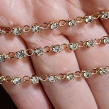 Цепочка из элементов Сваровски для изготовления кукольных аксессуаров/одежды/обуви