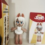 Коллекционная фигурка Кошечка со своим питомцем №10