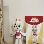 Коллекционная фигурка Кошечка со своим питомцем №5