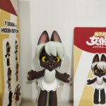 Коллекционная фигурка Кошечка со своим питомцем №3