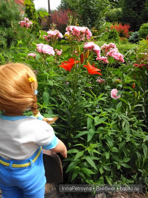 Урок ботаники для Маруси на даче в Подмосковье | Бэйбики Урок ботаники для Маруси на даче в Подмосковье