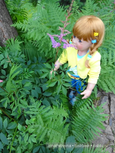 Урок ботаники для Маруси на даче в Подмосковье | Бэйбики Урок ботаники для Маруси на даче в Подмосковье