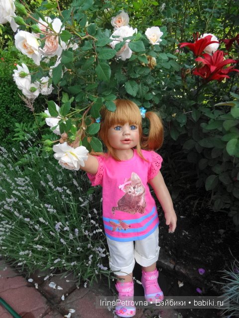 Урок ботаники для Маруси на даче в Подмосковье | Бэйбики Урок ботаники для Маруси на даче в Подмосковье