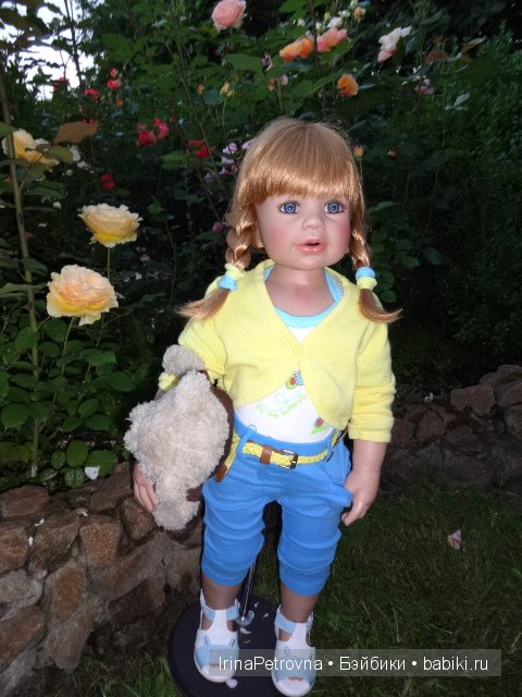 Урок ботаники для Маруси на даче в Подмосковье | Бэйбики Урок ботаники для Маруси на даче в Подмосковье