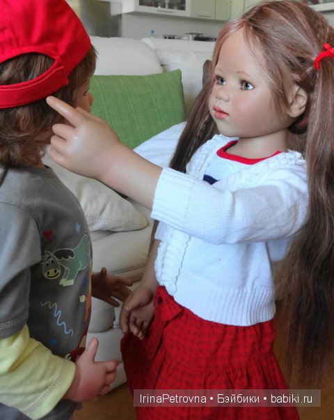 Мужское рукопожатие. Встреча мальчишек: Аскари - А.Химштедт и Доминик - М.Левениг (фото 6)