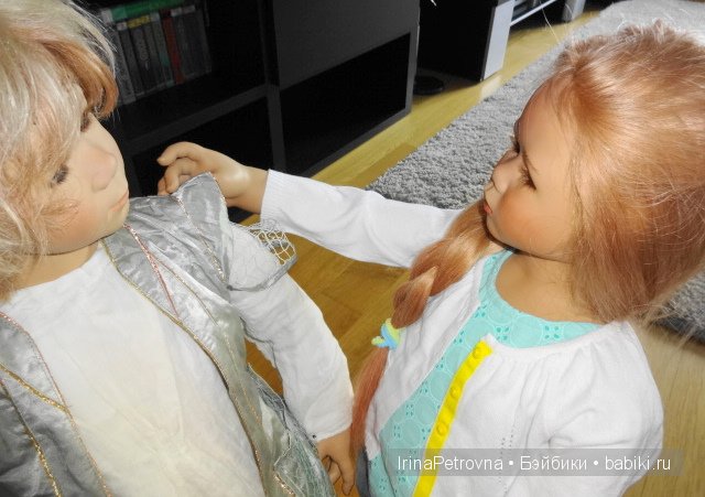 Мужское рукопожатие. Встреча мальчишек: Аскари - А.Химштедт и Доминик - М.Левениг