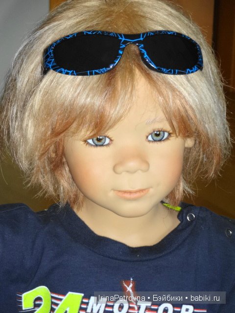 Мужское рукопожатие. Встреча мальчишек: Аскари - А.Химштедт и Доминик - М.Левениг