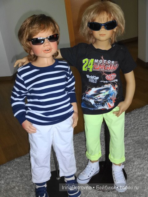 Мужское рукопожатие. Встреча мальчишек: Аскари - А.Химштедт и Доминик - М.Левениг