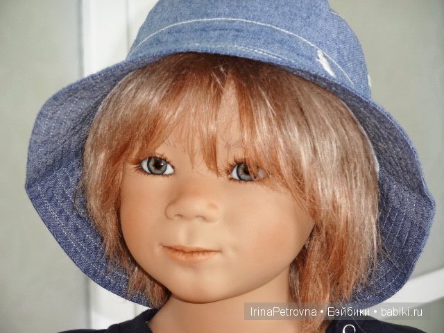 Мужское рукопожатие. Встреча мальчишек: Аскари - А.Химштедт и Доминик - М.Левениг