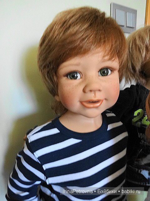 Мужское рукопожатие. Встреча мальчишек: Аскари - А.Химштедт и Доминик - М.Левениг