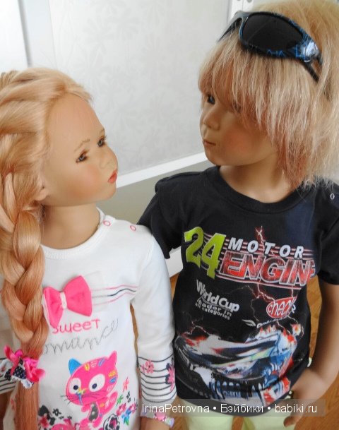 Мужское рукопожатие. Встреча мальчишек: Аскари - А.Химштедт и Доминик - М.Левениг