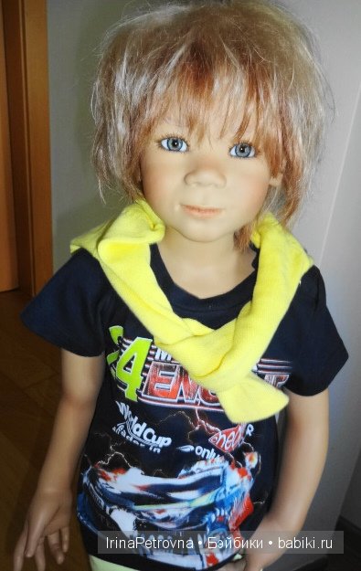 Мужское рукопожатие. Встреча мальчишек: Аскари - А.Химштедт и Доминик - М.Левениг