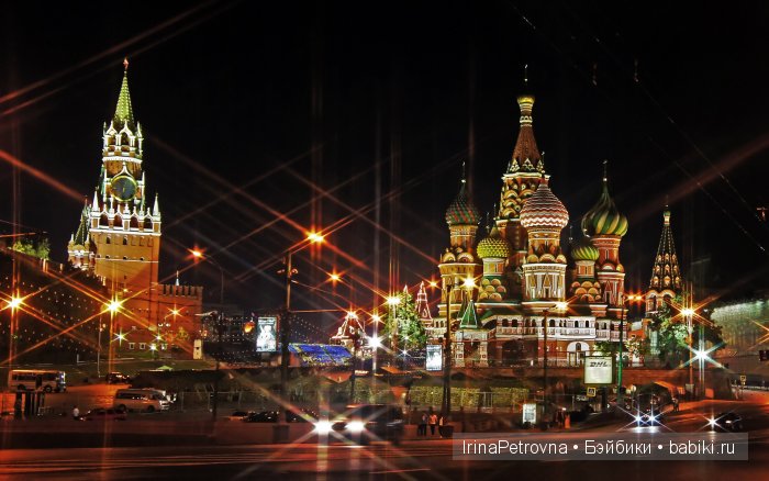 Москва глазами моих украинских гостей из Белой Церкви. Часть 3: Вечерняя Москва, украинские песни и немного про кукол