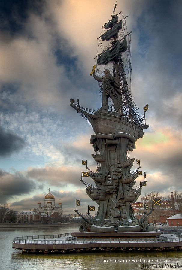 Москва глазами моих украинских гостей из Белой Церкви. Часть 3: Вечерняя Москва, украинские песни и немного про кукол