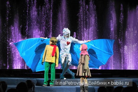 Москва глазами моих украинских гостей из Белой Церкви. Часть 3: Вечерняя Москва, украинские песни и немного про кукол