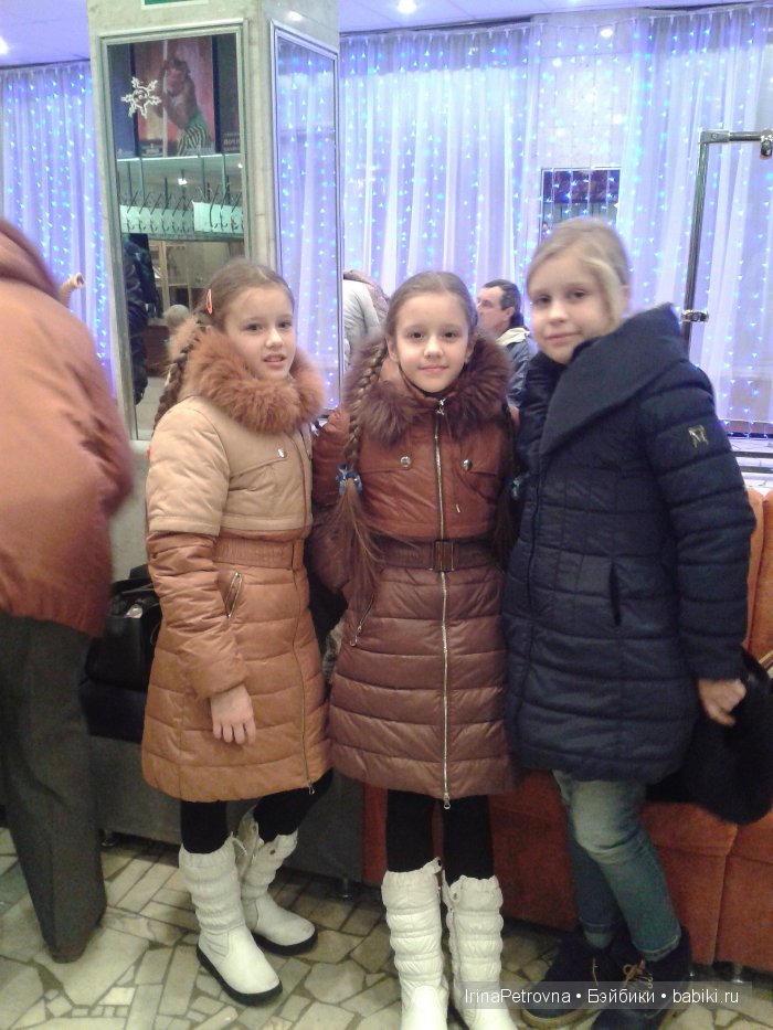 Москва глазами моих украинских гостей из Белой Церкви. Часть 3: Вечерняя Москва, украинские песни и немного про кукол