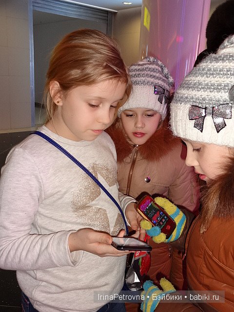 Москва глазами моих украинских гостей из Белой Церкви. Часть 3: Вечерняя Москва, украинские песни и немного про кукол