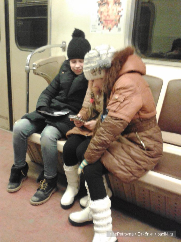 Москва глазами моих украинских гостей из Белой Церкви. Часть 3: Вечерняя Москва, украинские песни и немного про кукол