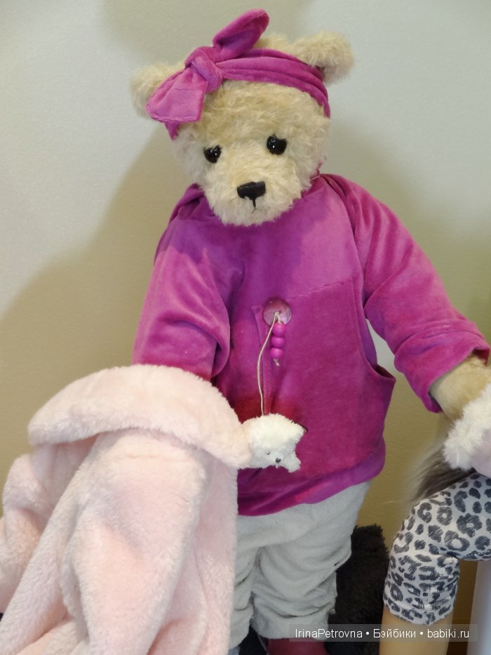 Россия, морозы, медведи, икра... и другие ассоциации. По следам двух конкурсов