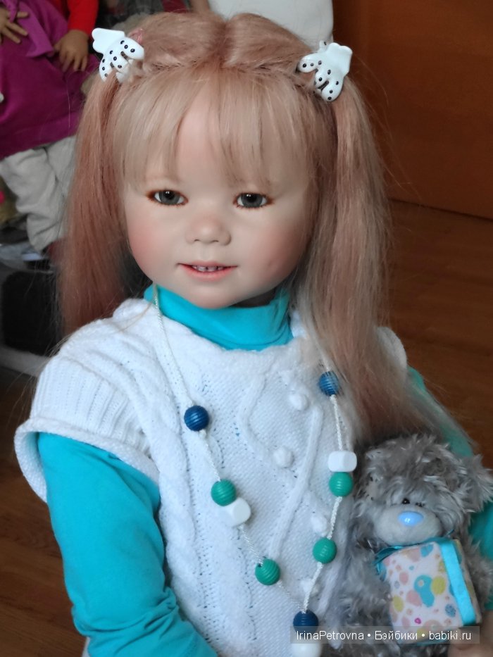 Россия, морозы, медведи, икра... и другие ассоциации. По следам двух конкурсов