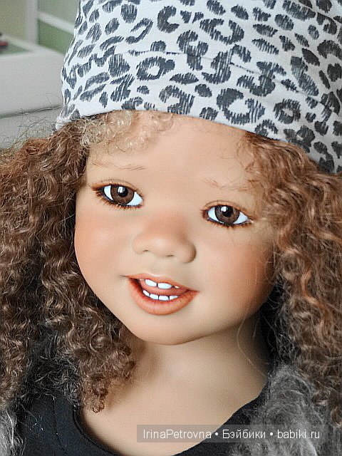 Россия, морозы, медведи, икра... и другие ассоциации. По следам двух конкурсов