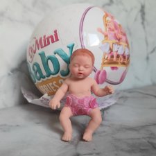 Рыжий малыш на весах. Zuru 2