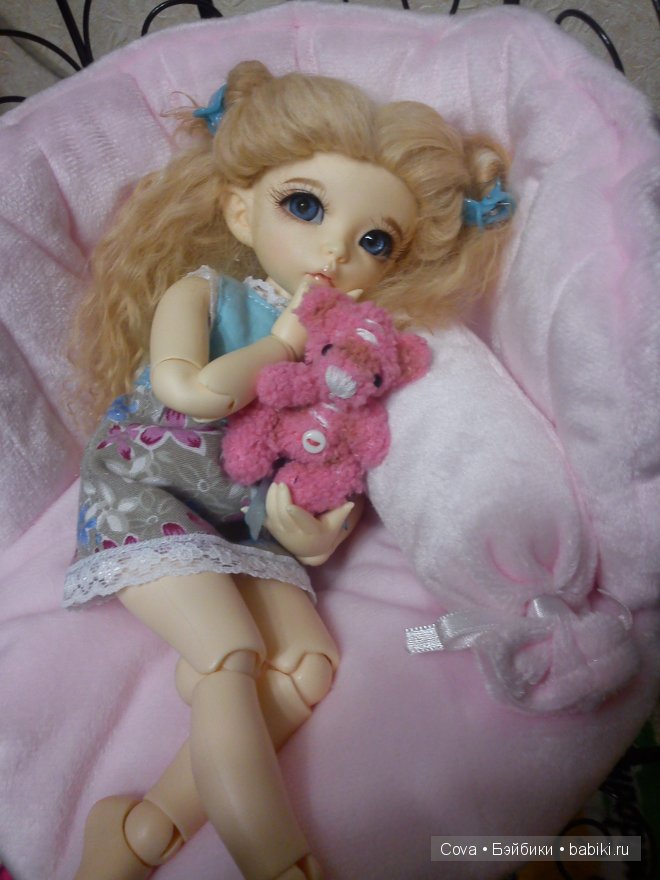 Наши вязаные штучки и парички БЖД