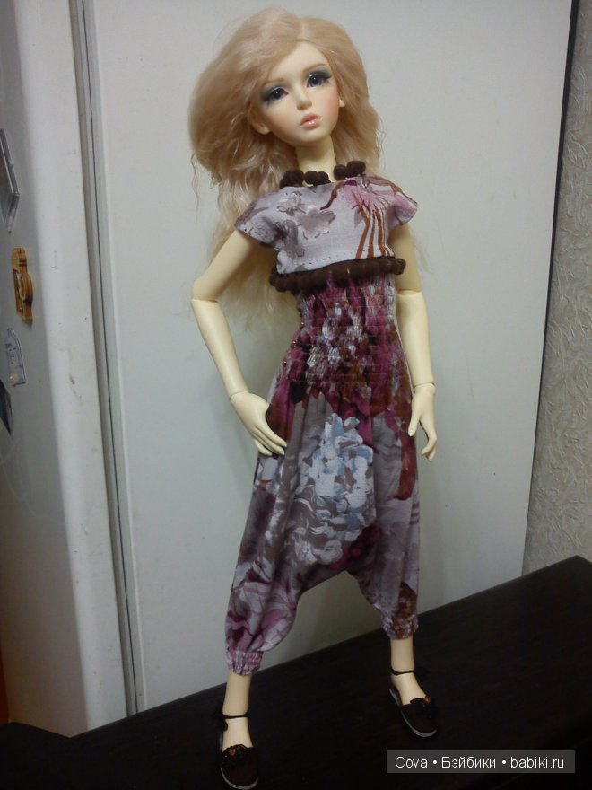 Высокая мода в одежде и прическах. Куклы БЖД