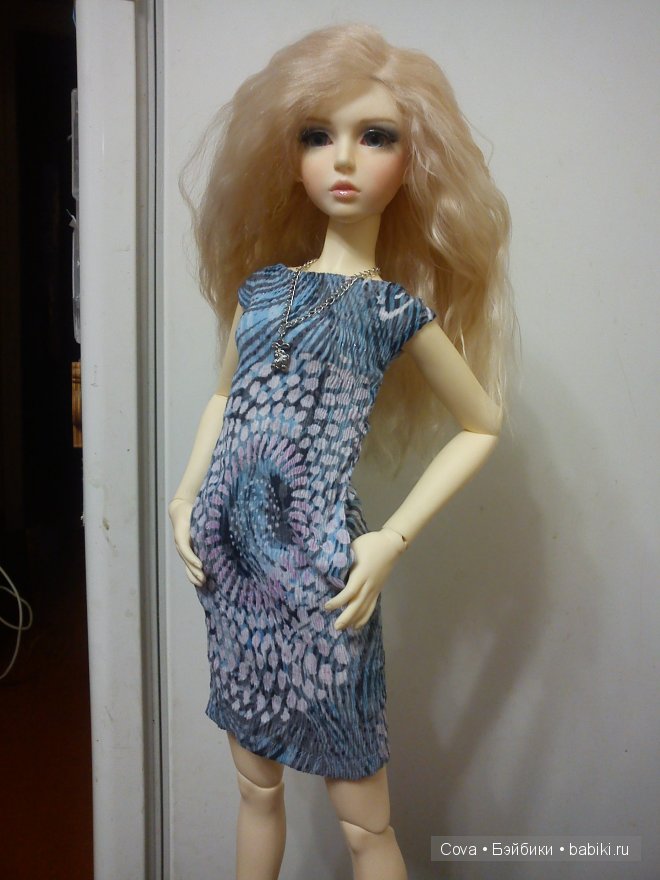 Высокая мода в одежде и прическах. Куклы БЖД