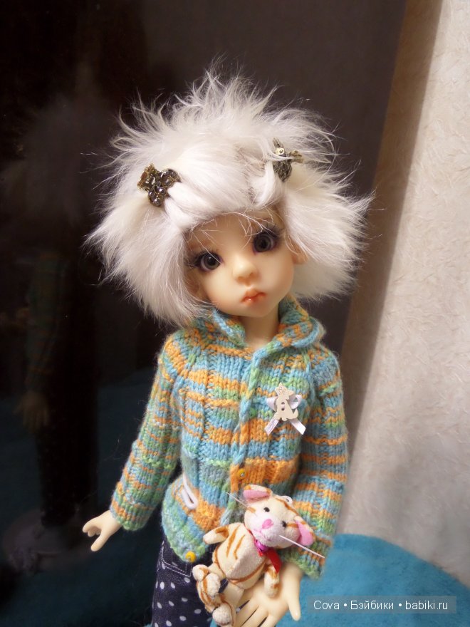 Новые смелые модели кукольных паричков - "в жизнь"