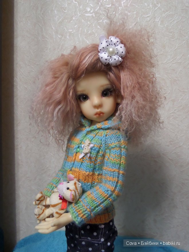 Новые смелые модели кукольных паричков - "в жизнь"