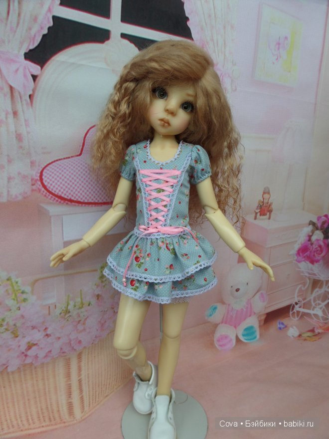 Нарядный выход. Куклы Кайе Виггс