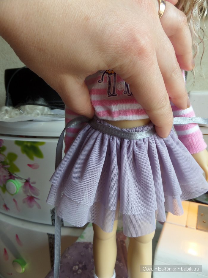 Простой МК-юбочка — Одежда и обувь для кукол своими руками: фото