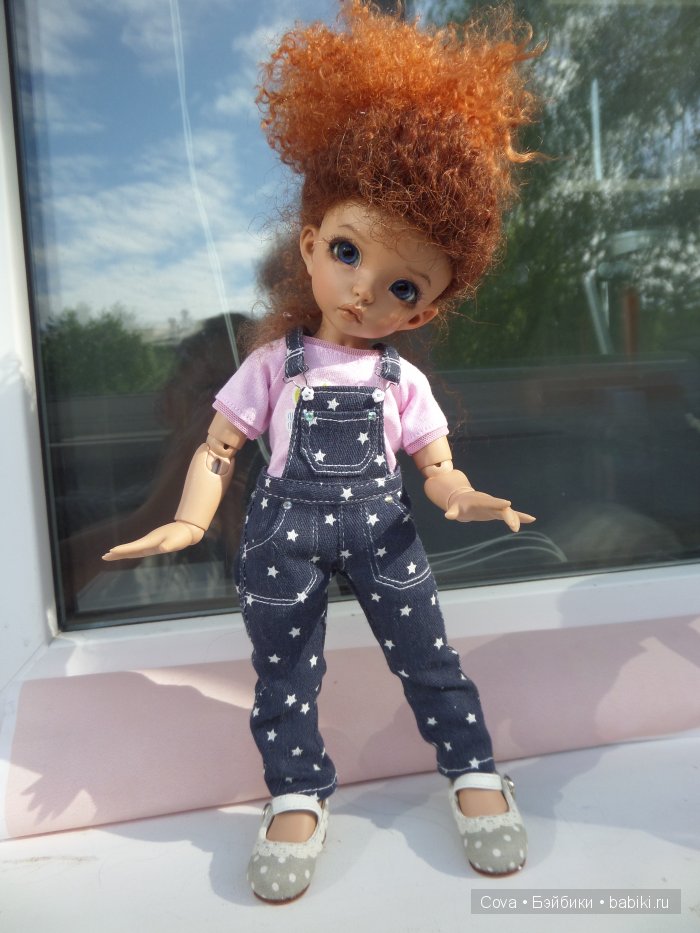 2 разных образа для Little fee