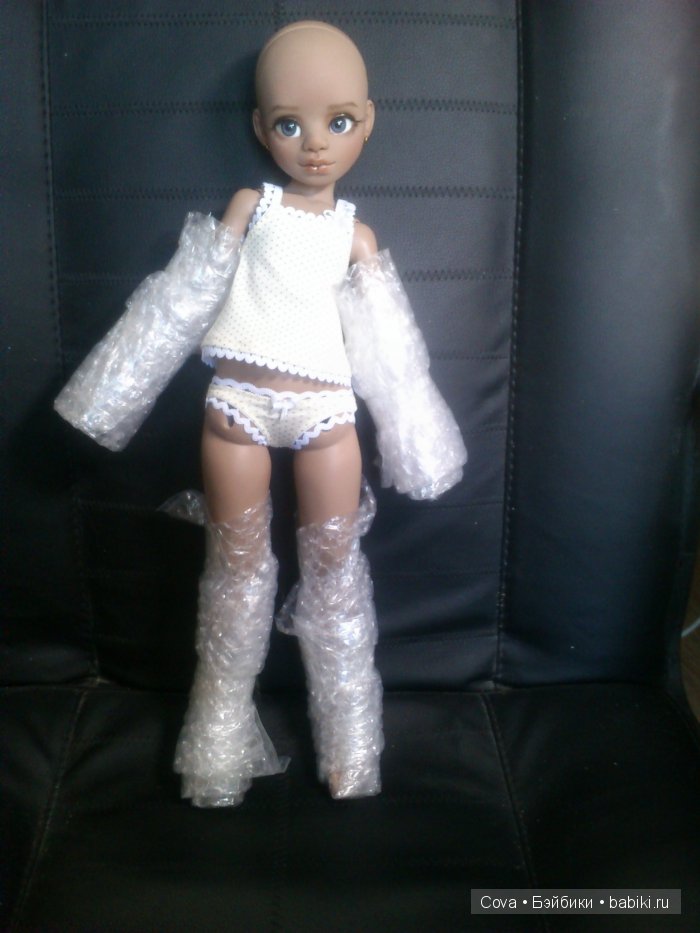 Отправляю домой Лилу, упаковка кукол