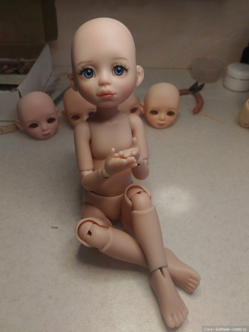 Не много Дашулек в ленту — Авторские шарнирные куклы своими руками: лепка (фото 5)