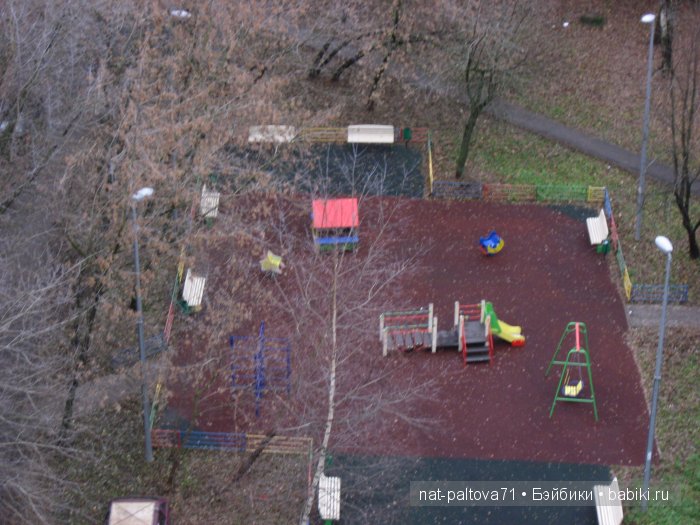 Встретились осень с зимою в конце ноября