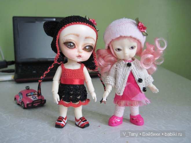 Подружки очаровашки Is и Cojoo от hujoo