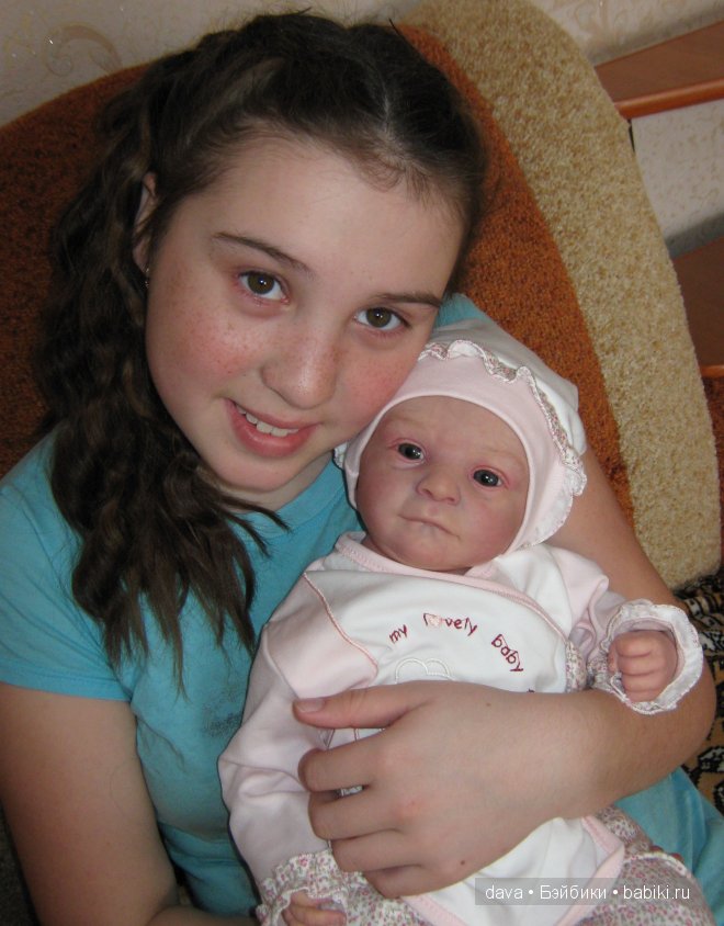 Вот кукла реборн Даночка и дома (фото 10)