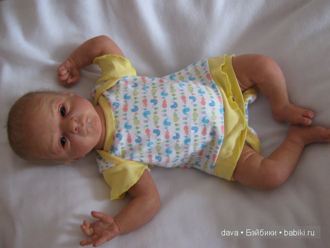 Вот кукла реборн Даночка и дома (фото 4)