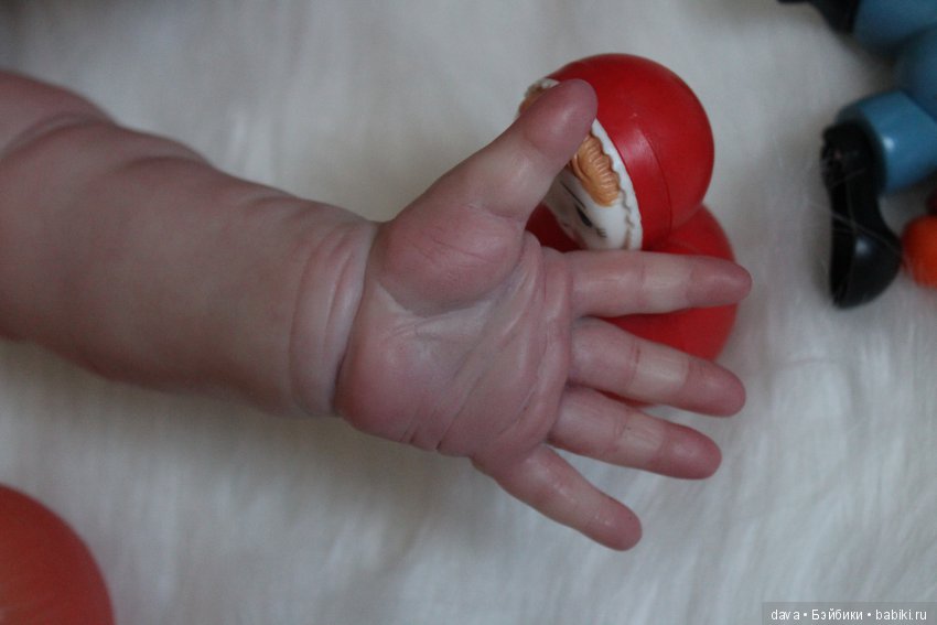 Малышка "ползунок" Аришка