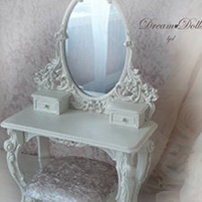 Трюмо  с  пуфом "Классика" для МСД бжд