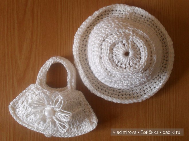 Новые кукольные наряды. Спешим показаться