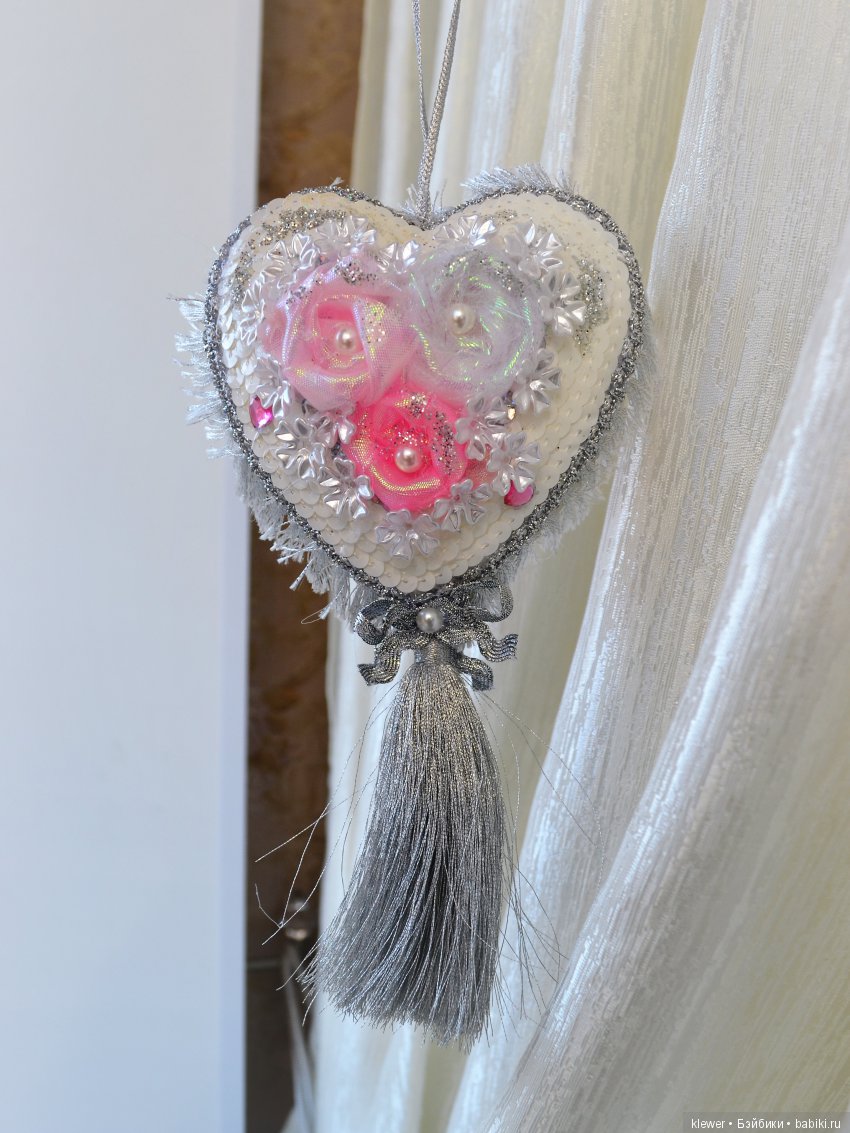 Игрушки на ёлку своими руками