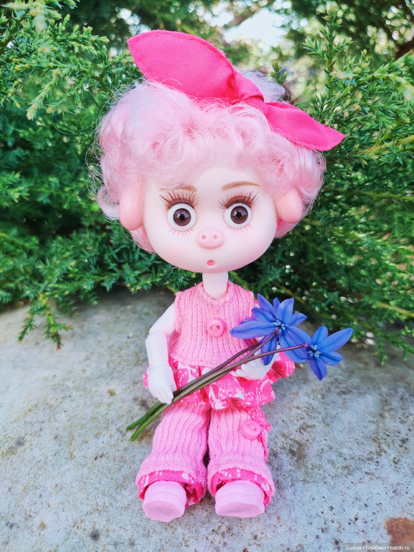 Для Нюши каждая прогулка - сплошное удивление 🙀 (фото 4)